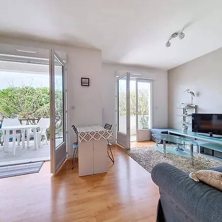 Centre T3 Lumineux 4 Pers A 400m De La - Fr-1-738-53 *